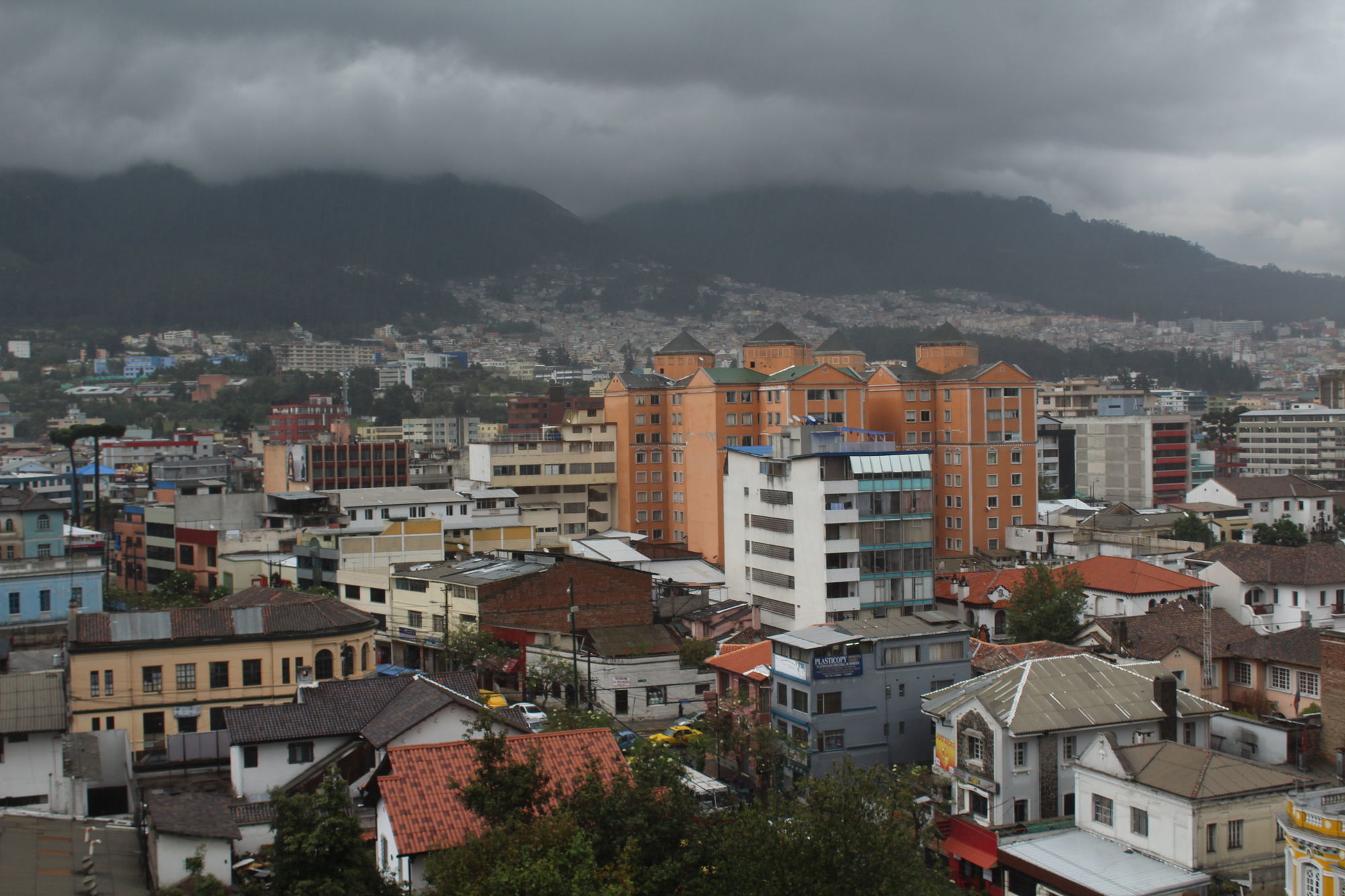 Filatelia Suites & Travel Quito Exteriör bild