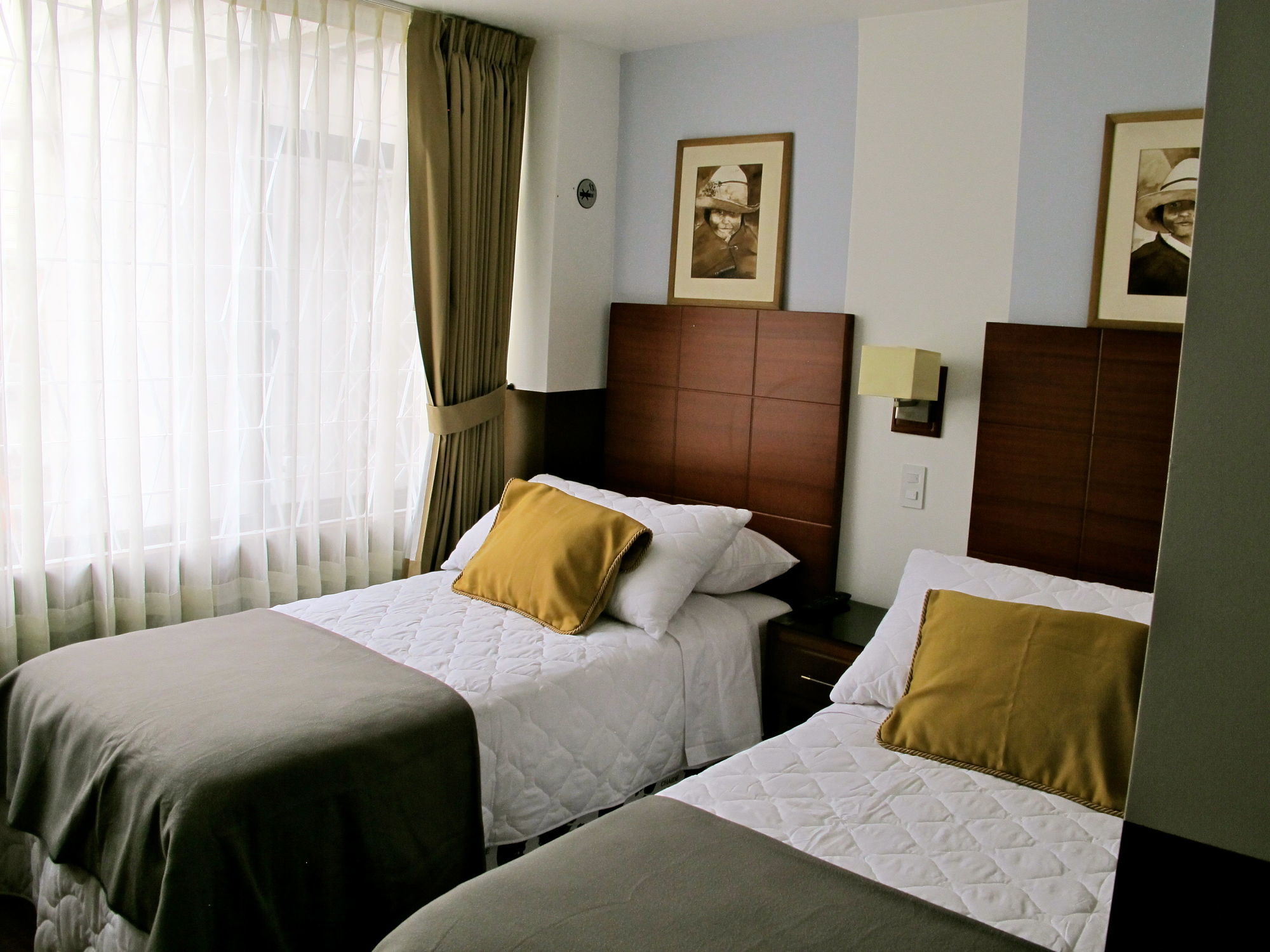 Filatelia Suites & Travel Quito Exteriör bild